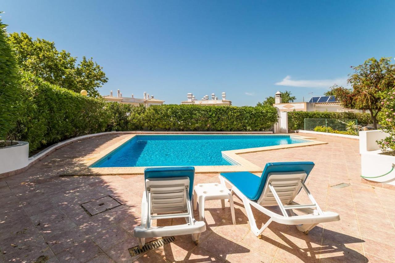 Al Algarve - Alojamento Local Com Excelente Localizacao 卡武埃鲁 外观 照片